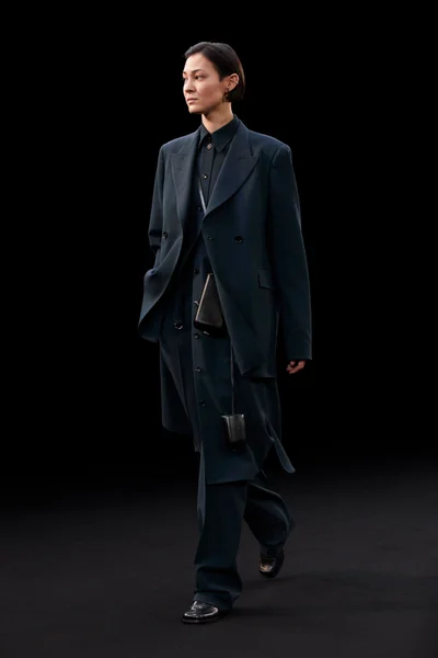 Look 6